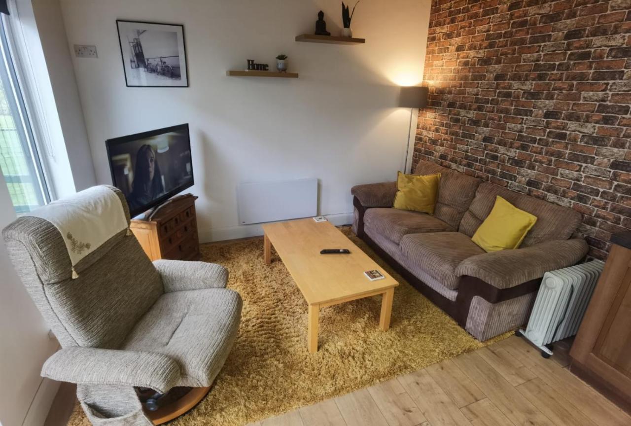 The Snug Apartment Letterkenny Exterior photo